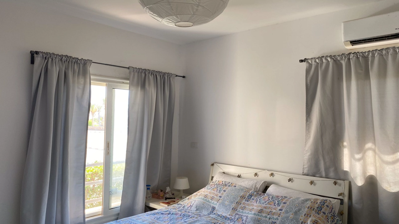 شالية للإيجار في قرية امواج الياحل الشمالي