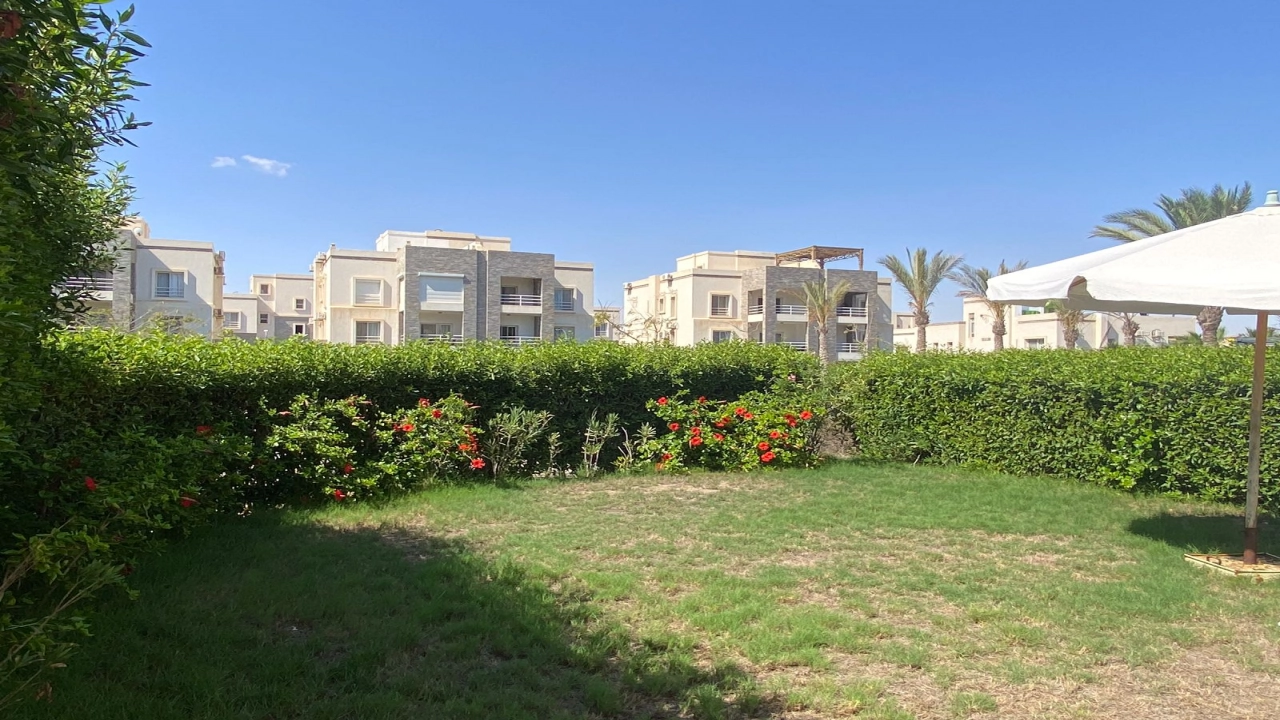 شالية للإيجار في قرية امواج الياحل الشمالي