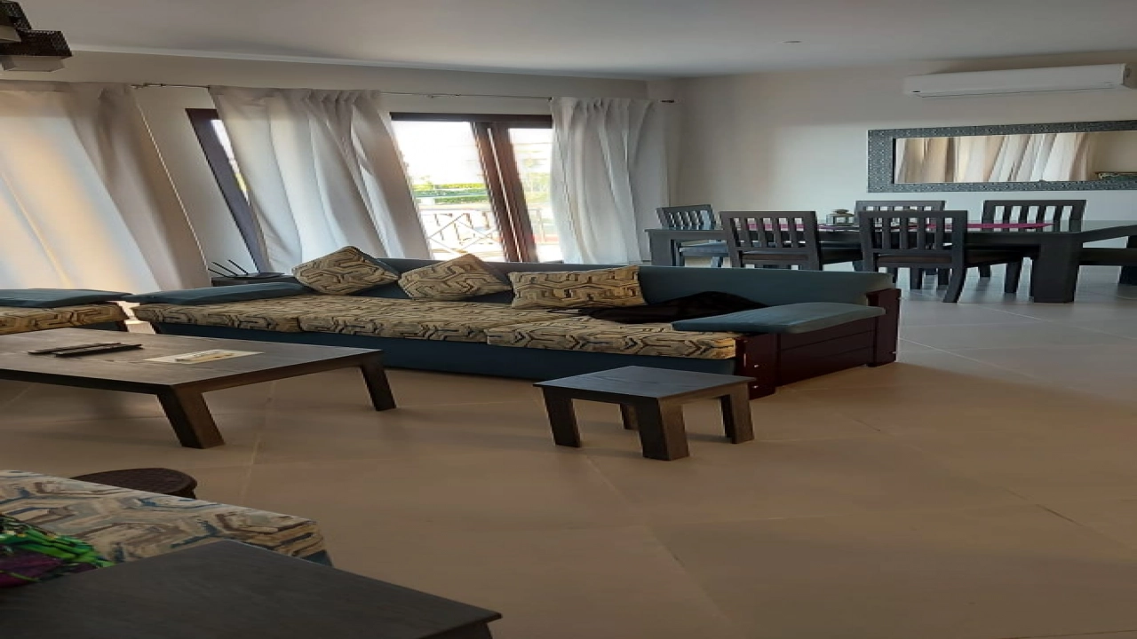 شالية للايجار 3 غرفة - فى الساحال الشمالى - بمراسي ( بلانكا )