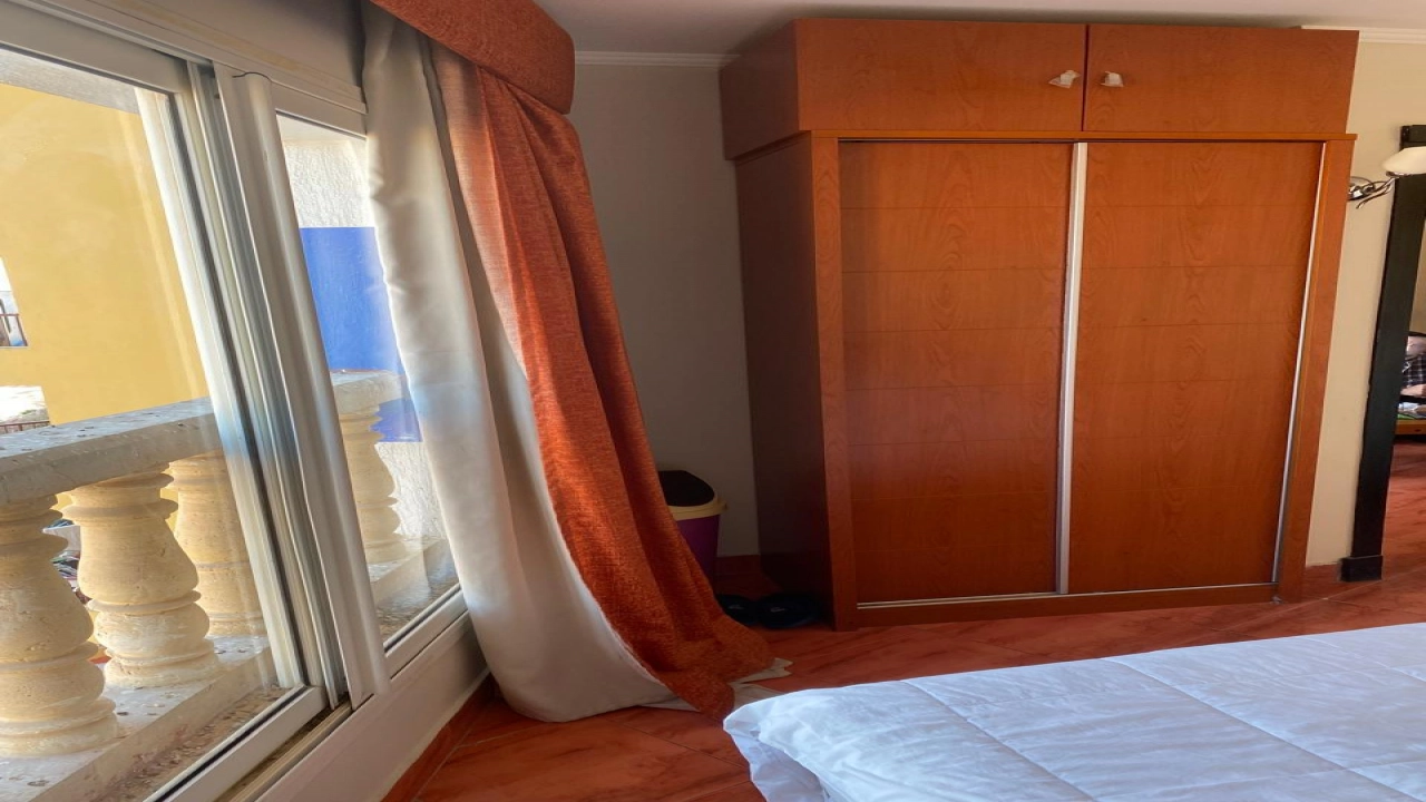 استوديو للايجار -- بورتو مارينا -- الساحل الشمالي