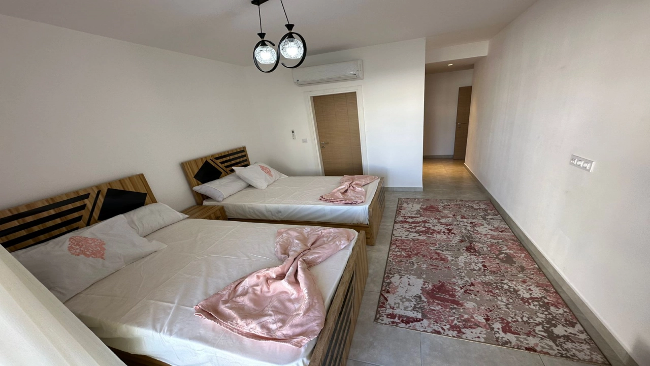 شالية 2 غرفة للايجار - بالساحل الشمالي - مراسي ( جريك )