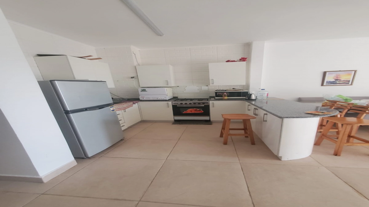 شالية للايجار 2 غرفه _قرية امواج_ الساحل الشمالي