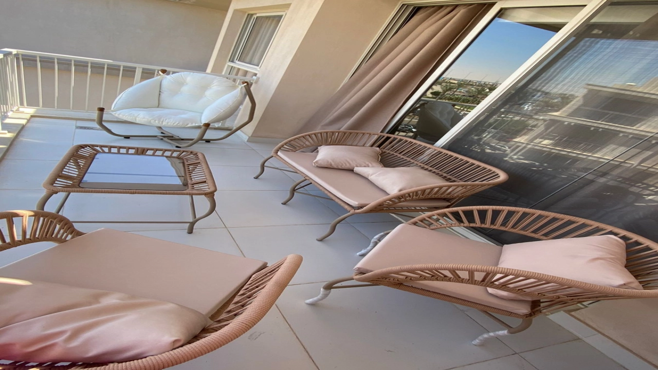 شالية غرفتين للأيجار بالساحل الشمالي قرية مراسي (مارينا ويست)