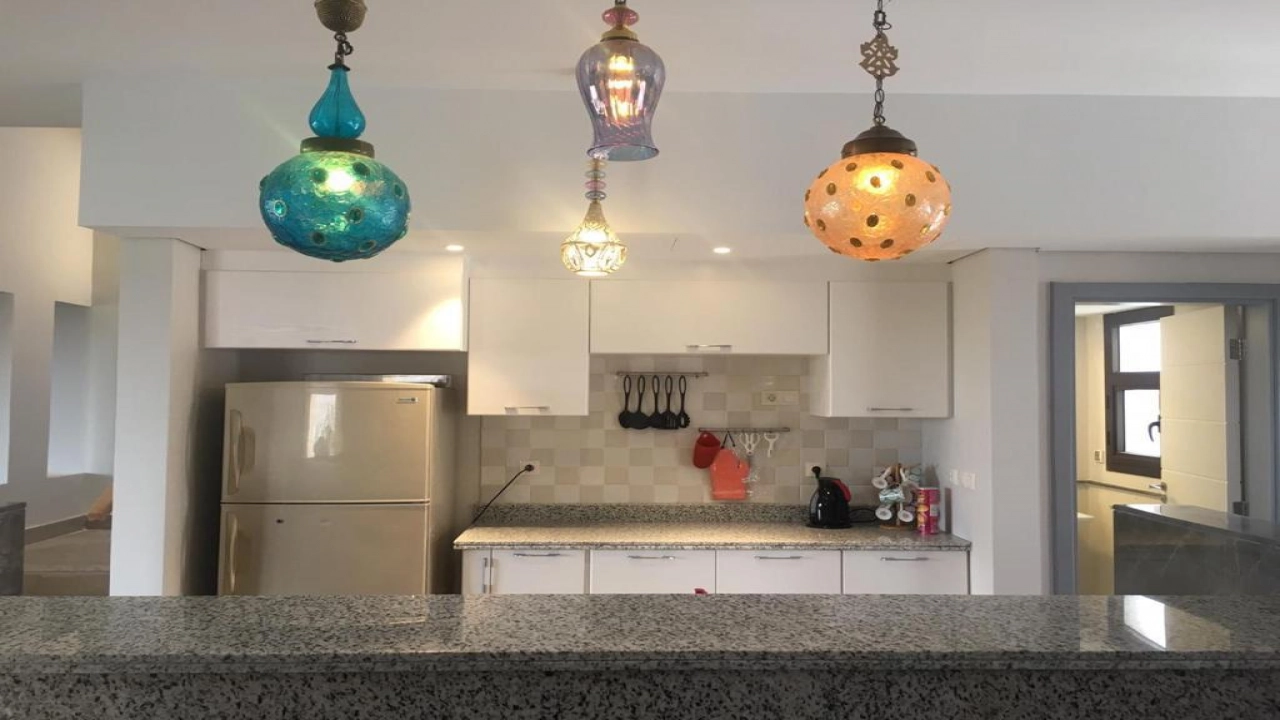 توينهاوس للايجار و البيع  - في الساحل الشمالي - بمراسي ( بلانكا )