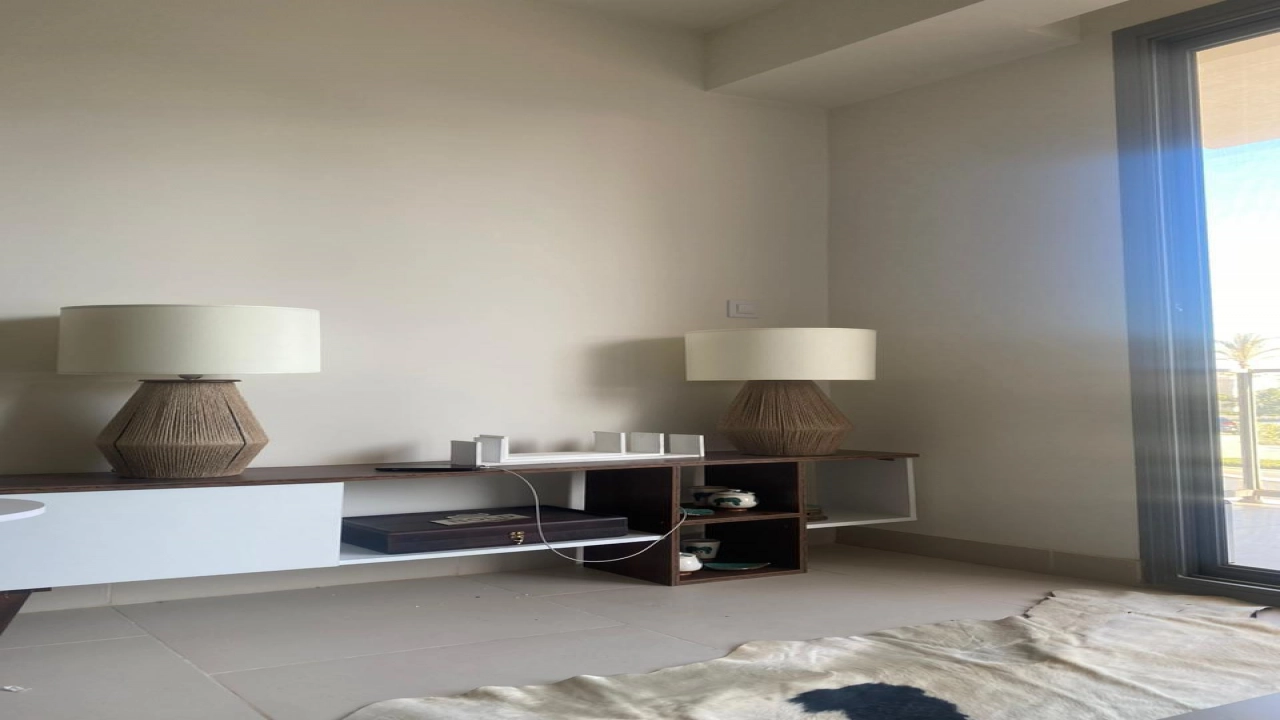 استوديو للايجار - في الساحل الشمالي - بمراسي ( فايا )