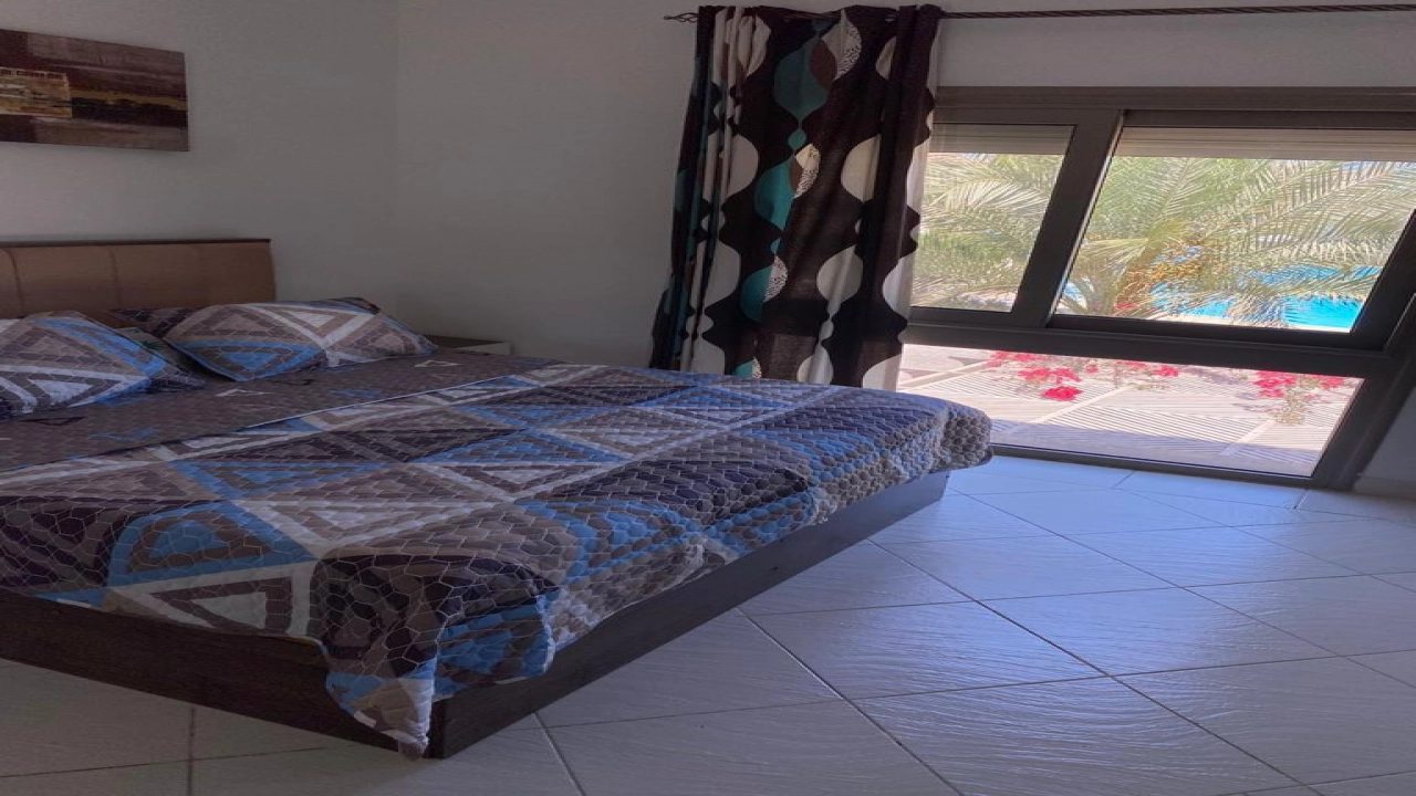 شالية 3غرفة للأيجار بالساحل الشمالي بقرية مراسي (فيردي)