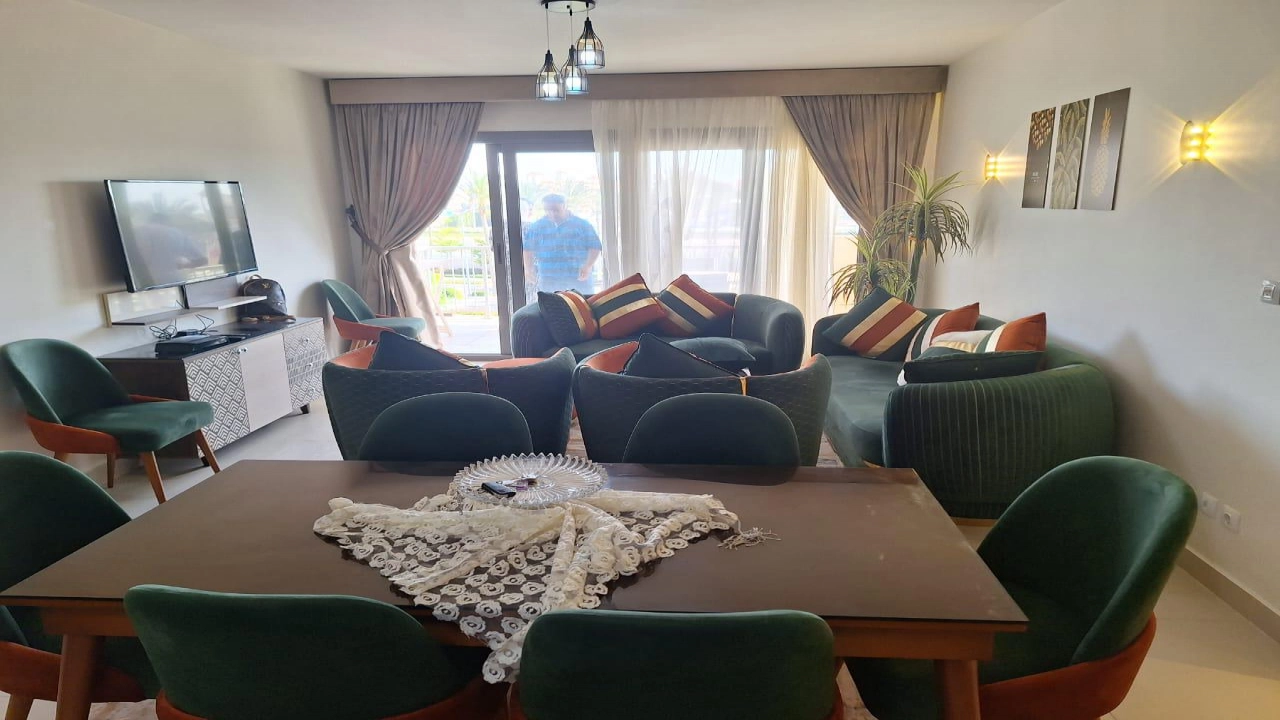 شاليه للايجار 2 غرفة فى مراسي مارينا 2 الساحل الشمالي