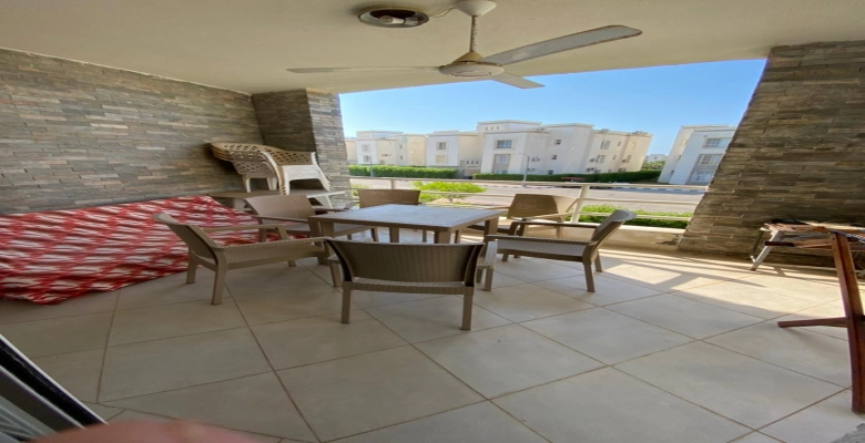 شالية للايجار في امواج بالساحل الشمالي    Chalet for rent in Amwaj, North Coast