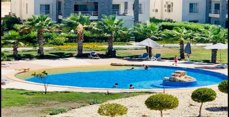 شاليه للإيجار في قرية امواج الساحل الشمالي Chalet for rent in Amwaj North Coast Village