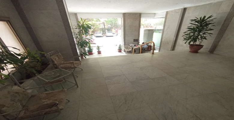 شقه للايجار في عبد المنعم رياض بالجيزه   Apartment for rent at 18 Abdel Moneim Riad Street, Giza