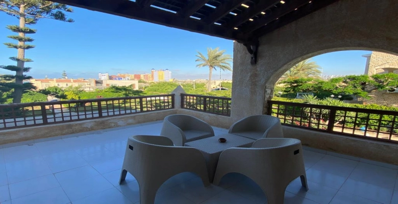 فيلا للايجار بمارينا 4 في الساحل الشمالي