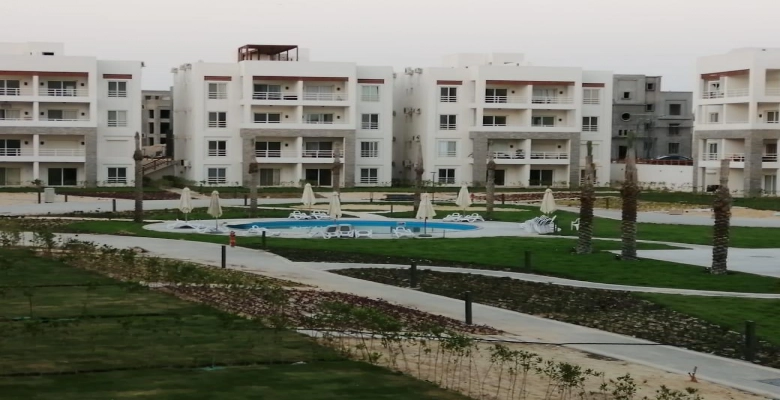 شاليه للايجار في امواج بالساحل الشمالي   Chalet for rent in Amwaj, North Coast