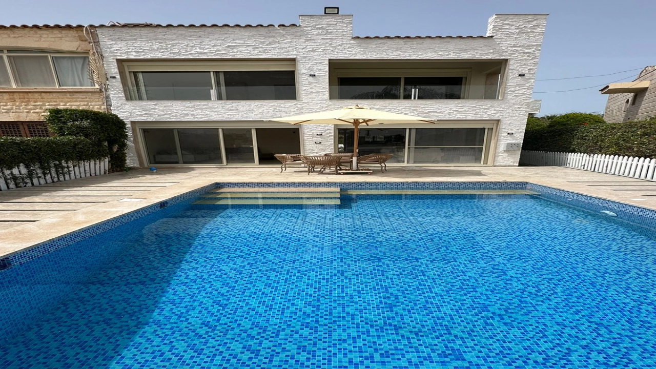 فيلا  للإيجار بالساحل الشمالي, مارينا  مارينا5 منطقه23 جزيرة1