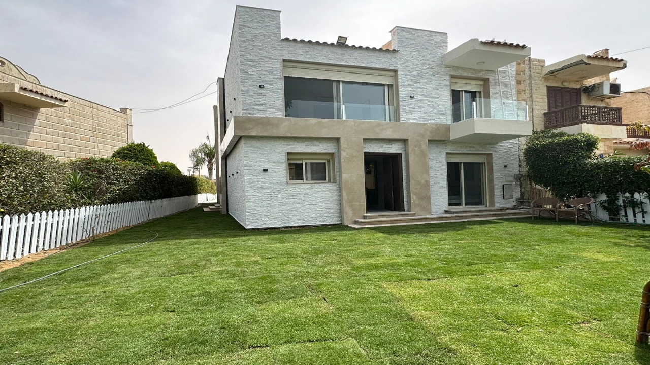 فيلا  للإيجار بالساحل الشمالي, مارينا  مارينا5 منطقه23 جزيرة1