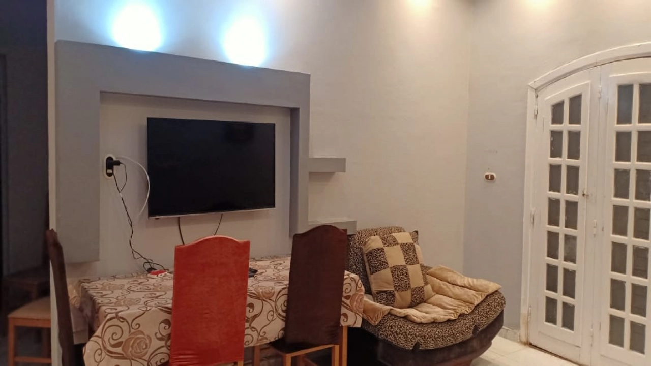 شالية للايجار فى مارينا 6  الساحال الشمالى متاح يوم جمعه1 15/8و سبت16/8