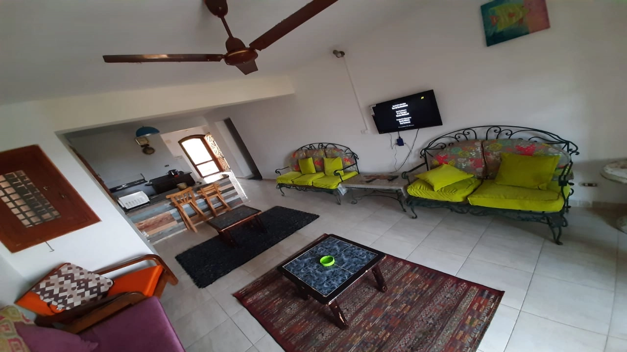 شالية للايجار فى مارينا 1 /algomhoria