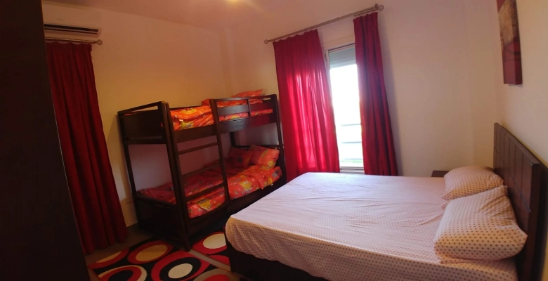 شاليه للايجار في أمواج .Chalet for rent in Amwaj