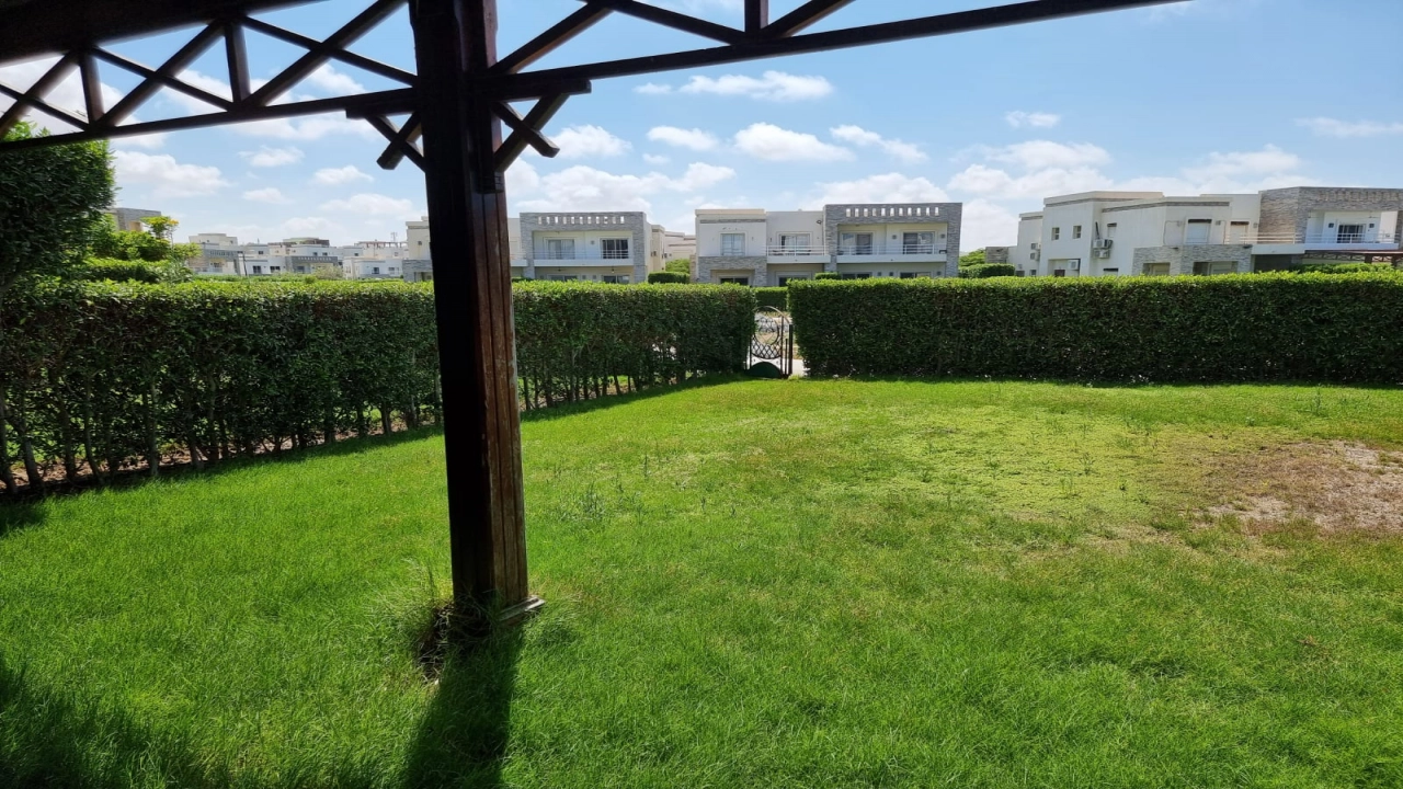 فيلا توين هاوس للبيع - في امواج - الساحل الشمالي