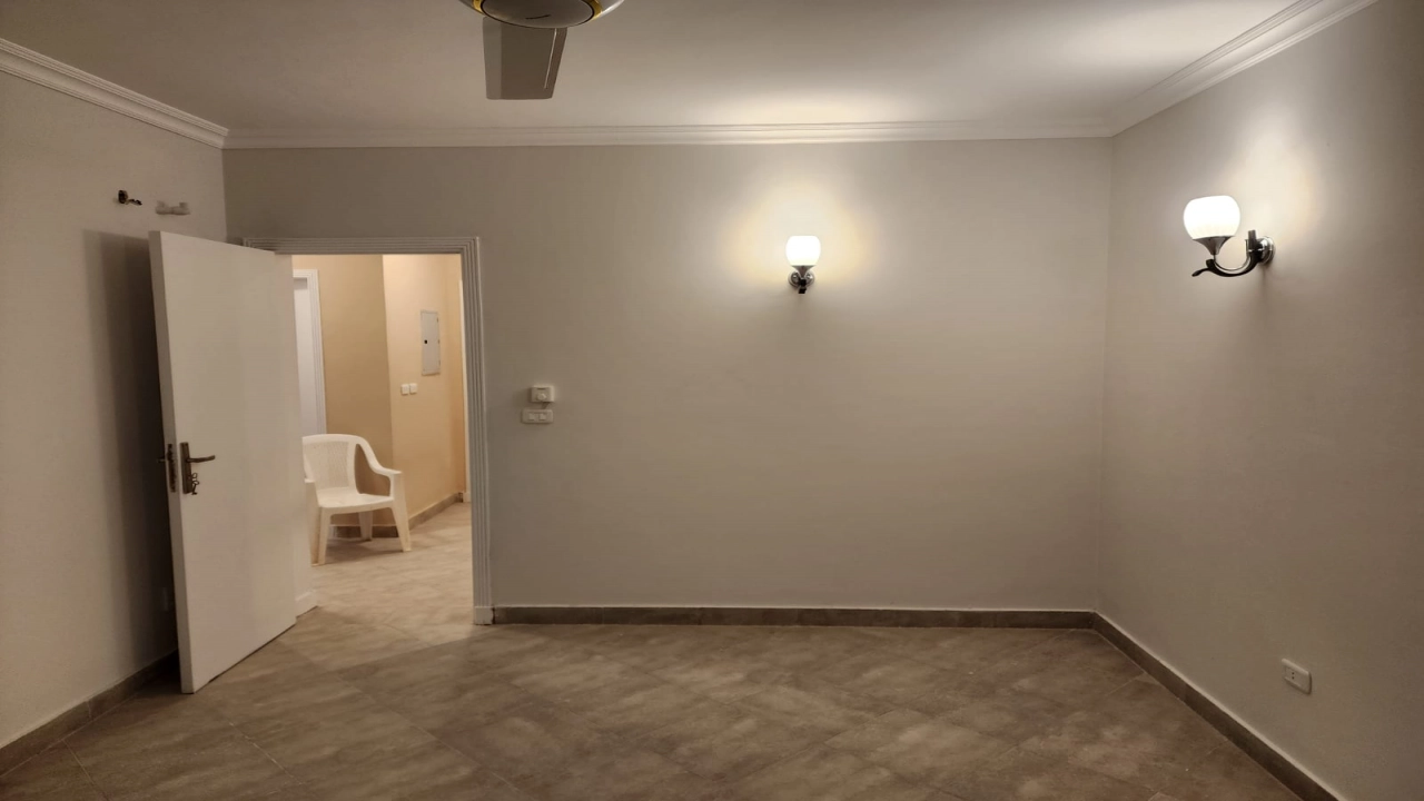 فيلا توين هاوس للبيع - في امواج - الساحل الشمالي