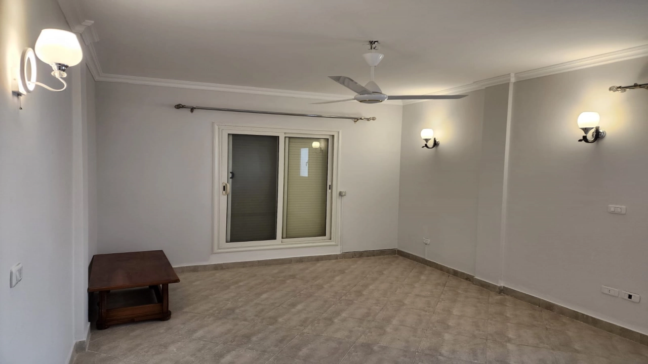 فيلا توين هاوس للبيع - في امواج - الساحل الشمالي