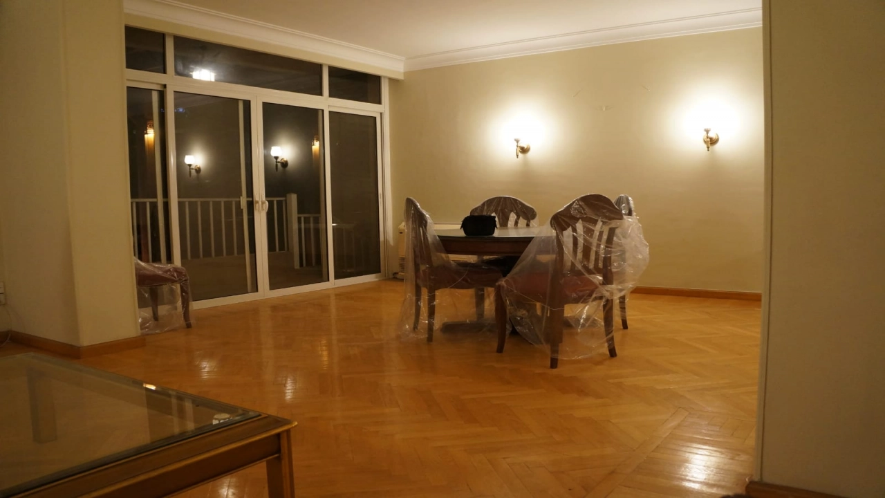 شقه للايجار بالزمالك