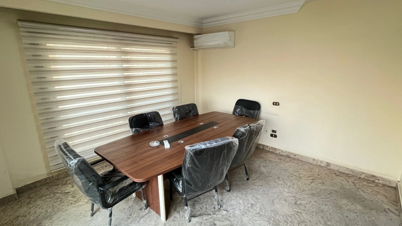 شقة مفروشه للايجار بجوار نادي الصيد