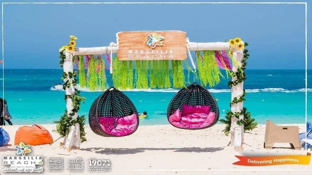 فيلا للإيجار في قرية مارسيليا بيتش فور