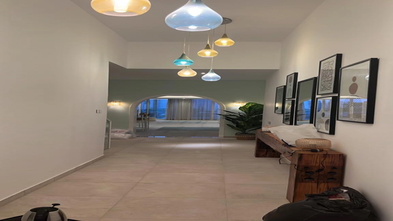 فيلا مستقلة في قرية سيشال الساحل الشمالي