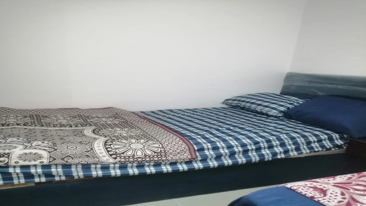 شالية للايجار قرية بلومار العين السخنة 3 غرف