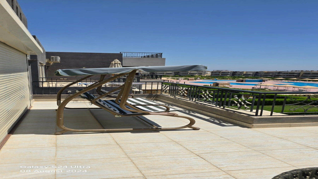 شالية للإيجار في قرية بلومار العين السخنة 2 غرف