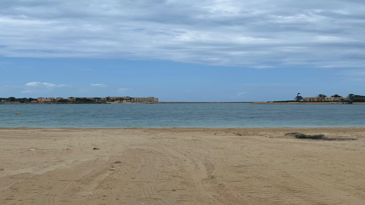 ( شاليه للايجار) مارينا ٢