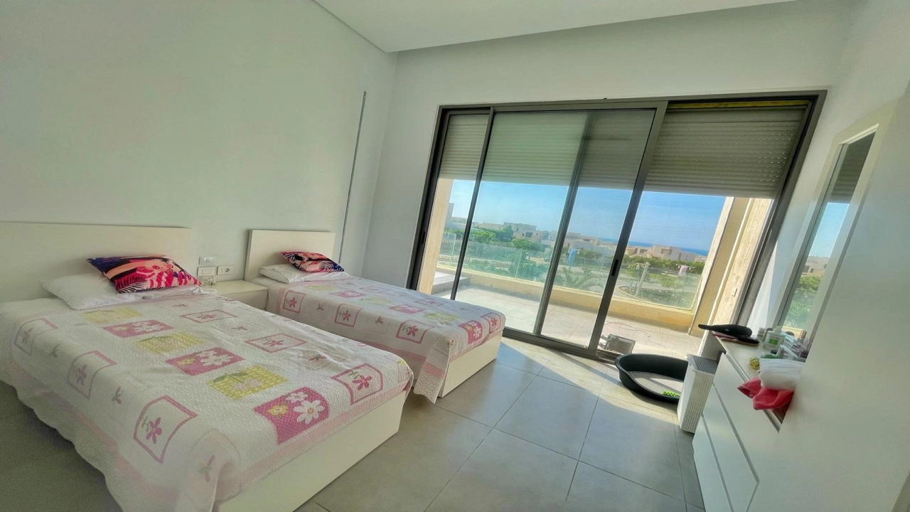 ايجار فى هايسندا باى  فيلا ارضى