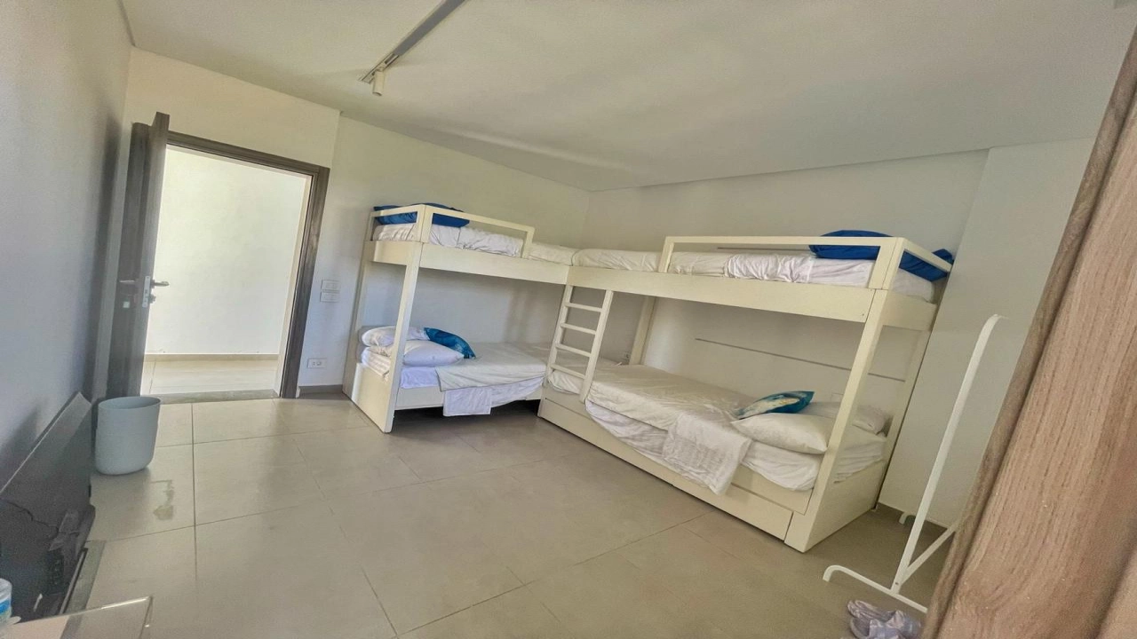 ايجار فى هايسندا باى  فيلا ارضى