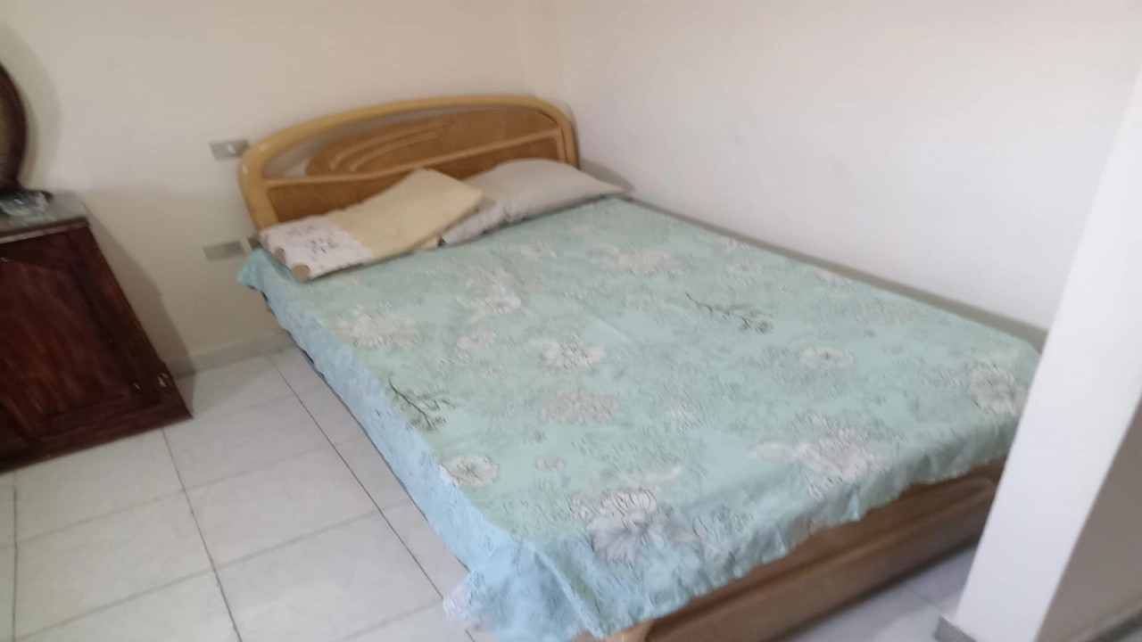 شاليه فى قريه مارينا الايجار البوابه الرابعه