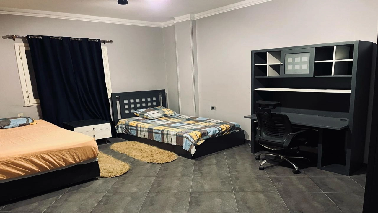 شقه للايجار بالزمالك 2 غرفه