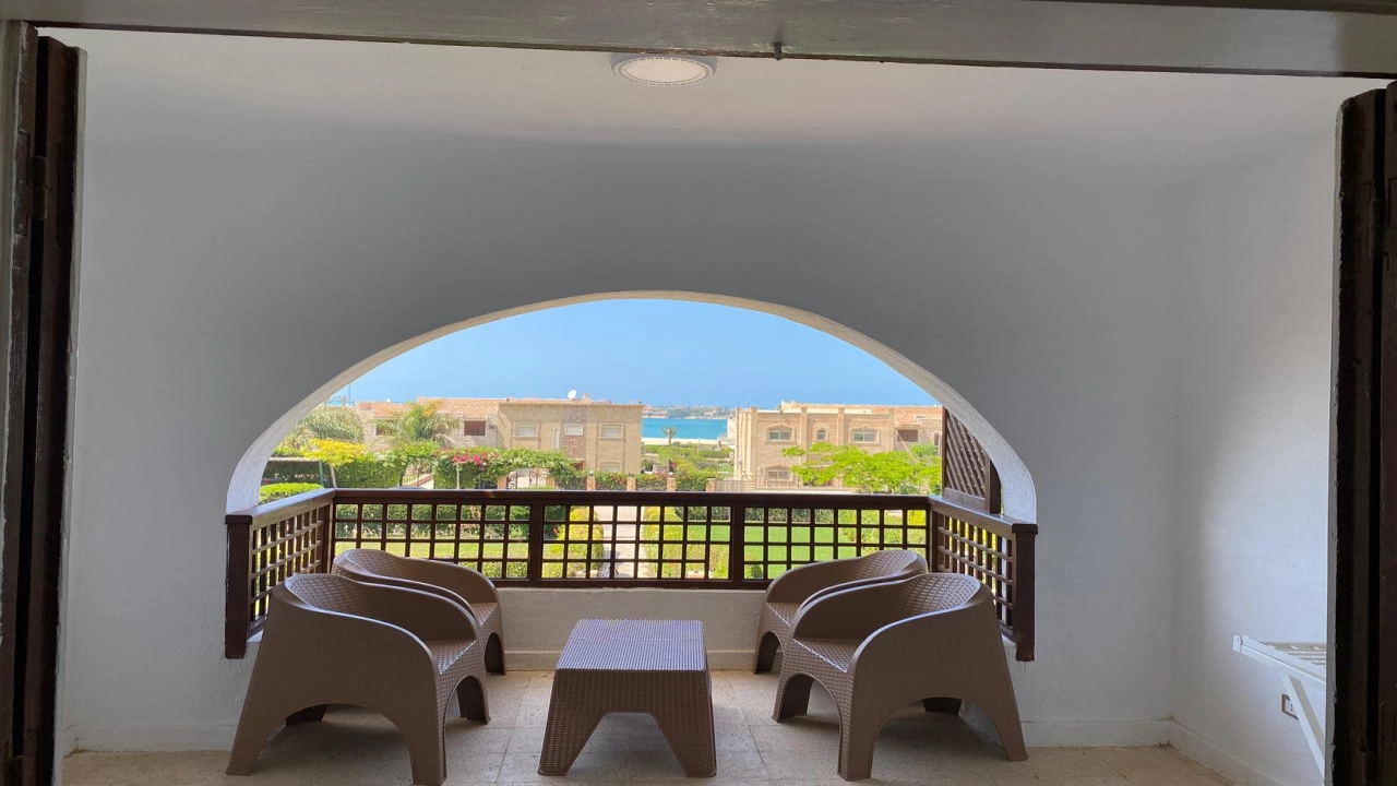 شاليه فى مارينا بوابه الرابعه