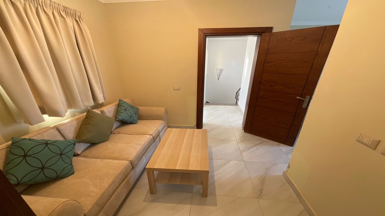 فيلا للايجار في هاسيندا باي