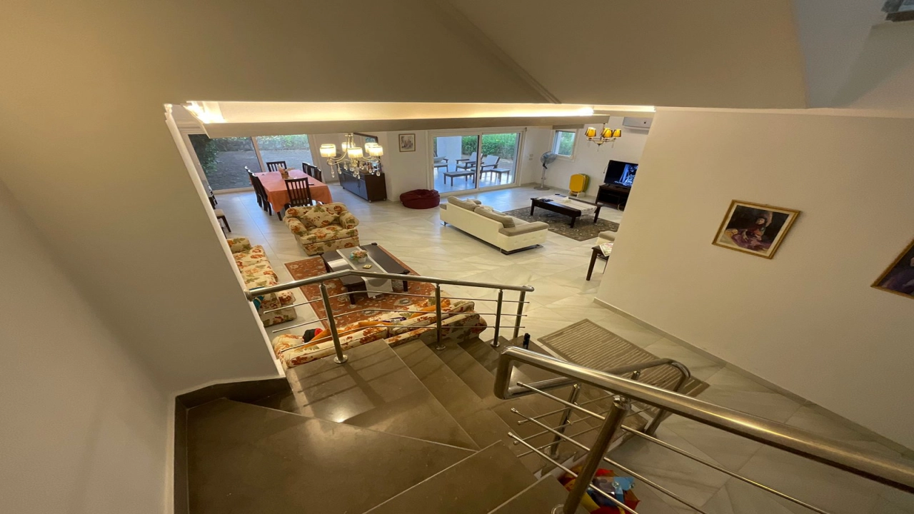 فيلا للايجار في هاسيندا باي