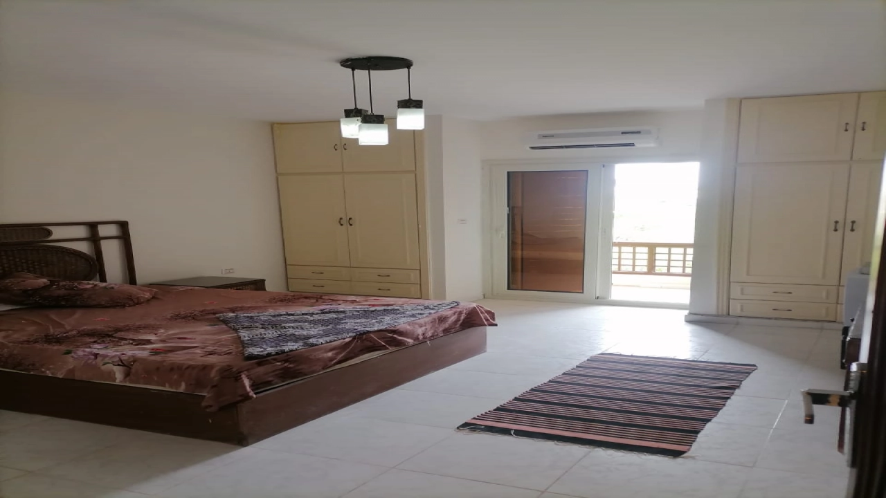 شاليه للايجار بمارينا6 غرفتين