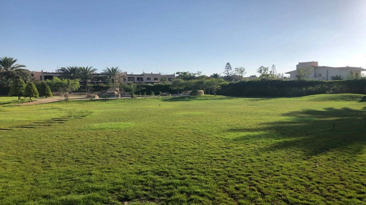 فيلا للبيع بمارينا 1 (6غرف)