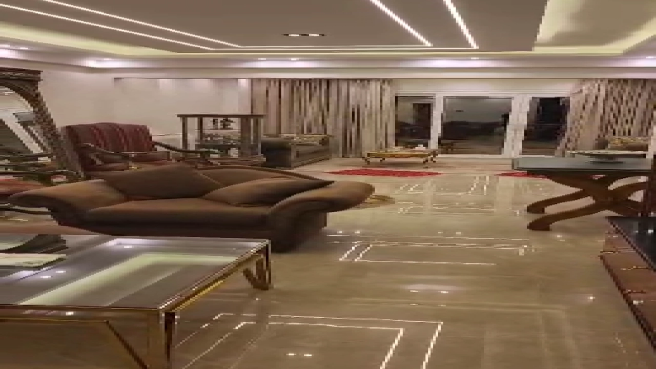 شقه  مفروشة للايجار مكونة من 3 غرف نوم 2 حمام وريسبشن 3 قطع  ومطبخ مجهز بالكامل