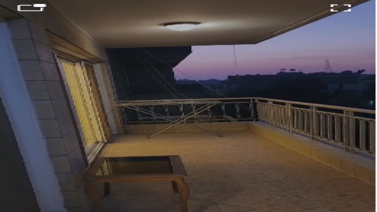 شقه  مفروشة للايجار مكونة من 3 غرف نوم 2 حمام وريسبشن 3 قطع  ومطبخ مجهز بالكامل