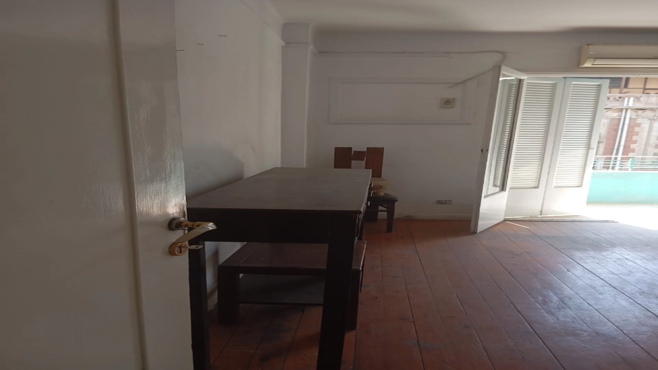 شقة مفروشة للايجار بالزمالك