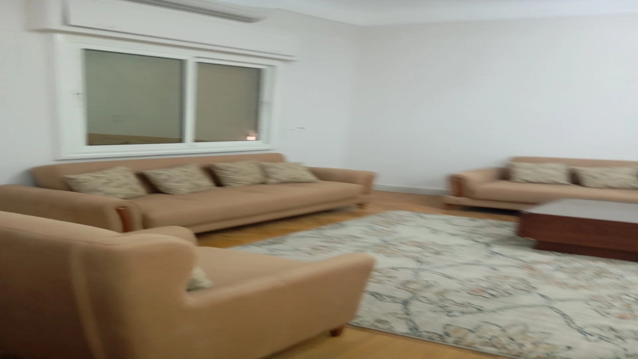 شقة مفروشة فاخرة في الزمالك