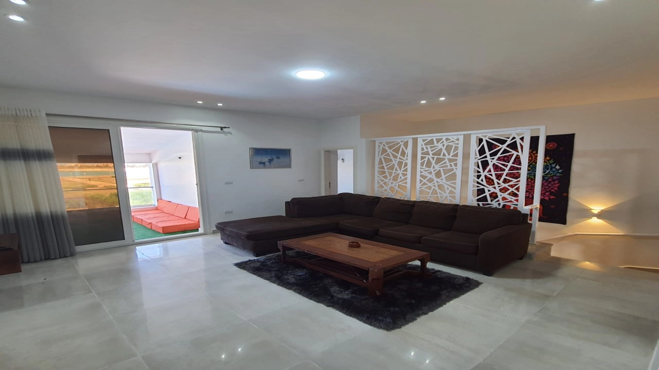 فيلا للايجار فى مارينا 2 5 غرف