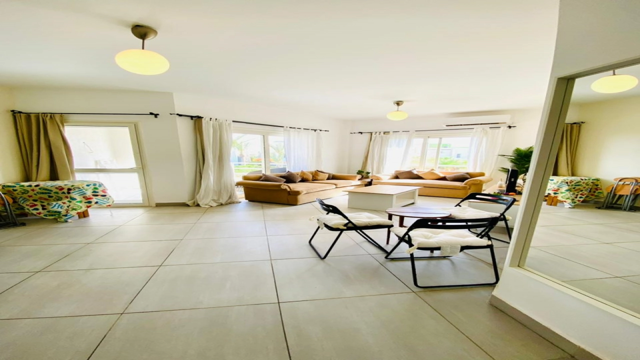 شاليه للايجار في امواج غرفتين