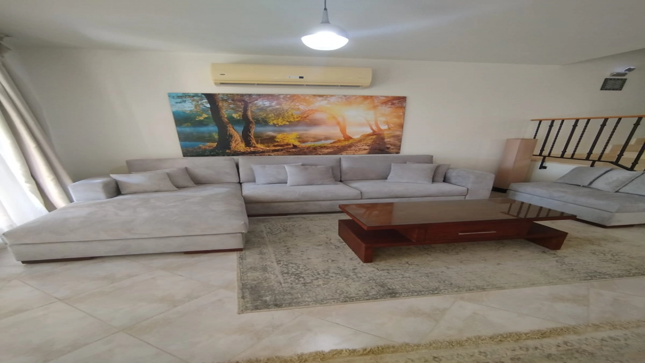 فيلا للايجار في مراسي فيرونا 3 غرف