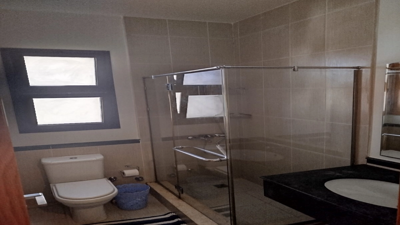 فيلا للايجار في مراسي فيرونا 3 غرف