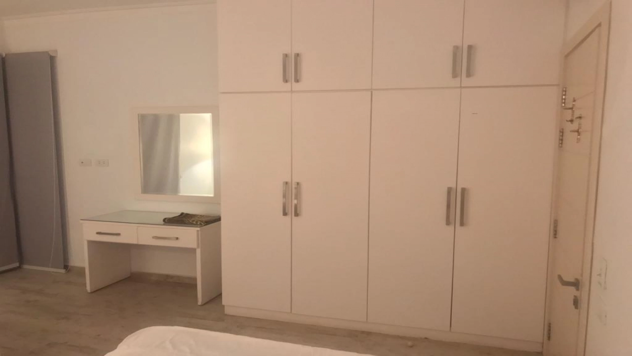 شاليه للايجار ارضي بجاردن 3 غرف في هاسيندا باي